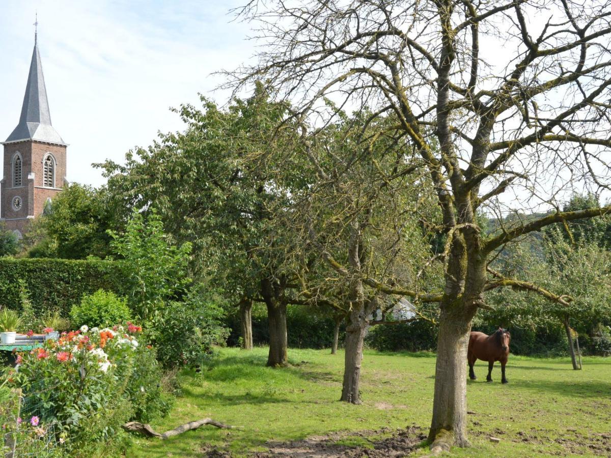Spacious House In A Farm Located In The Bucolic Teuven Exteriör bild